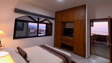 1 bedroom, iron/ironing board, travel crib, WiFi