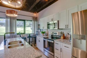 Fridge, microwave, oven