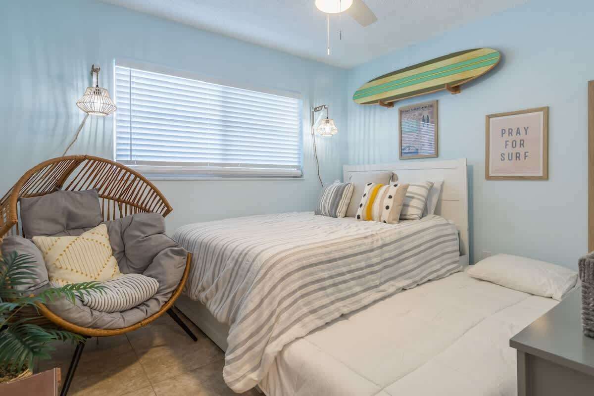 2 bedrooms, iron/ironing board, travel cot, free WiFi