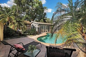 Pool - Palm Tree Paradise Tampa (Tampa)