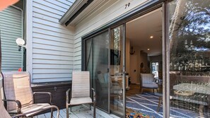 Exterior detail - Pets!  Discounted May and June open dates.  Close to beach, shopping, dining, (Hilton Head Island)