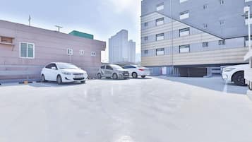 Free self parking