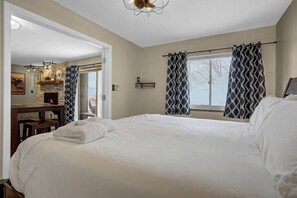 1 bedroom, iron/ironing board, WiFi, bed sheets