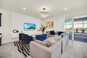 TV