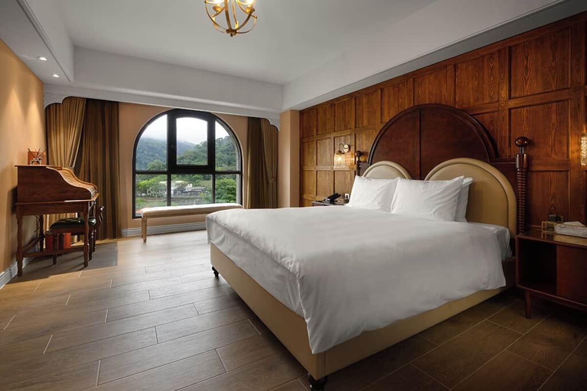 Standard Double Room, 1 Queen Bed, Non Smoking, Courtyard View | In-room safe, desk, blackout curtains, free WiFi