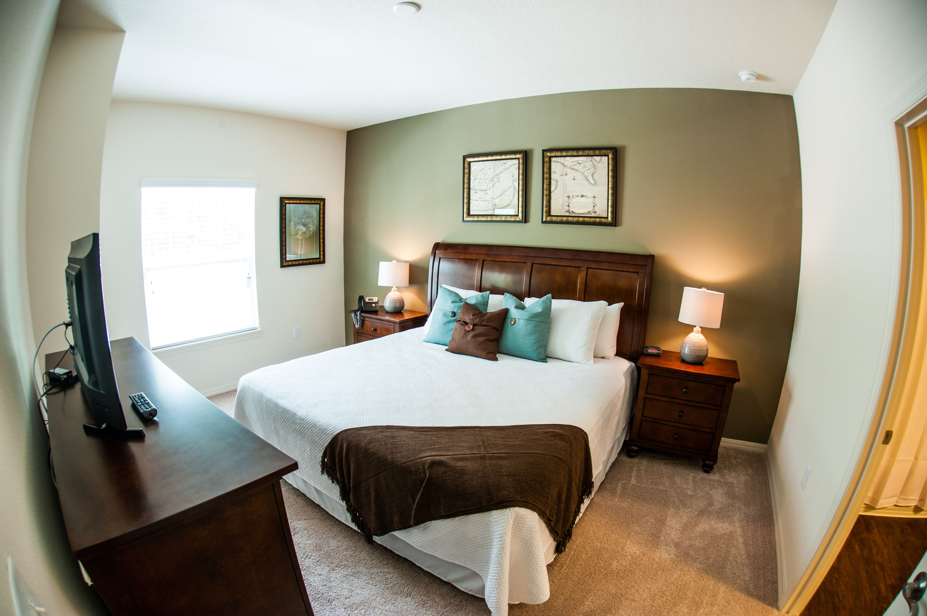 Cozy 3 rooms Just Minutes From Disney