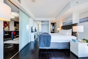 2 Schlafzimmer, Schreibtisch, Bügeleisen/Bügelbrett, kostenloses WLAN