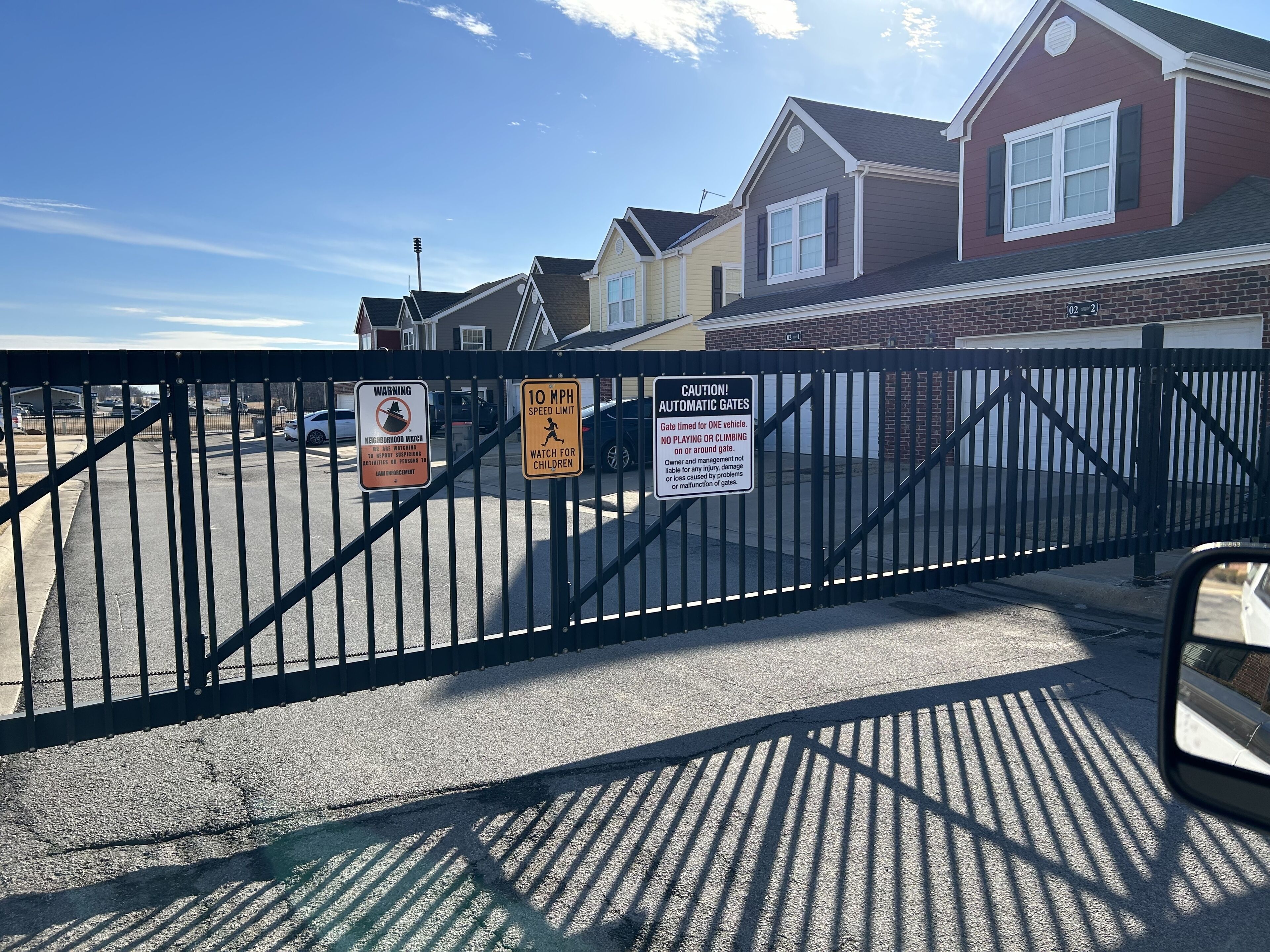 MonkeyIsland/ ShangriLa Condo The reserve