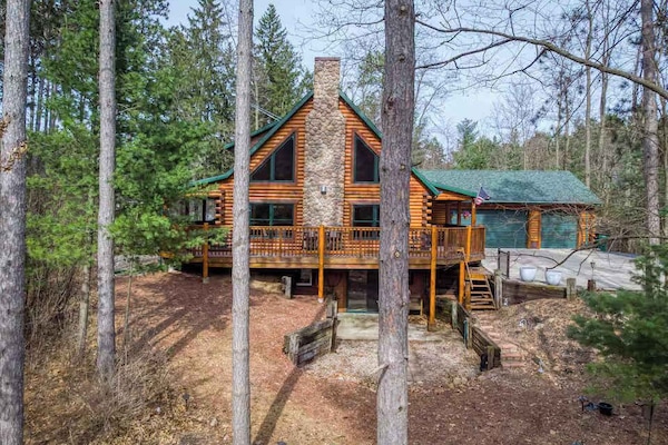 Welcome to Richmond Waupaca Cabin!