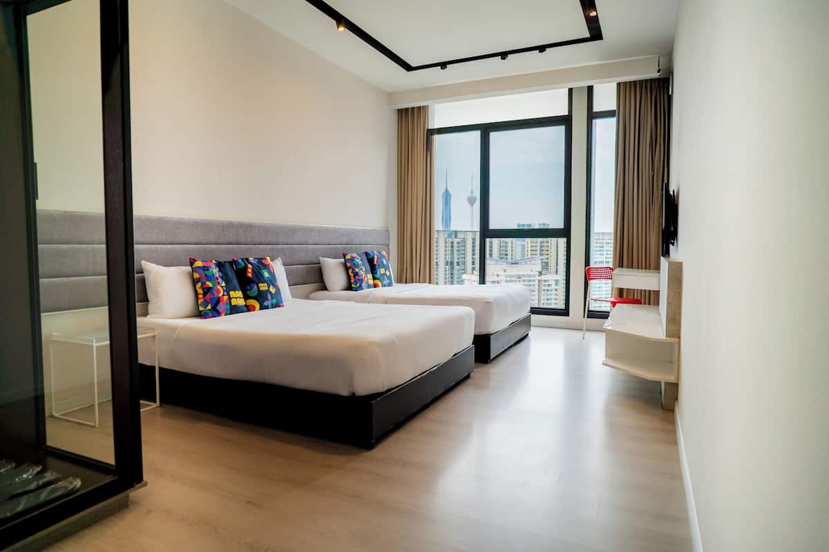 Apartamento familiar | 1 dormitorio, tabla de planchar con plancha, wifi gratis y ropa de cama