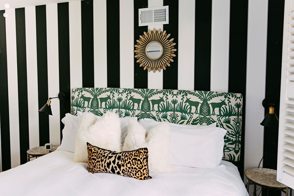 Marty's Opalhouse Garden by Pettigrew Adventures