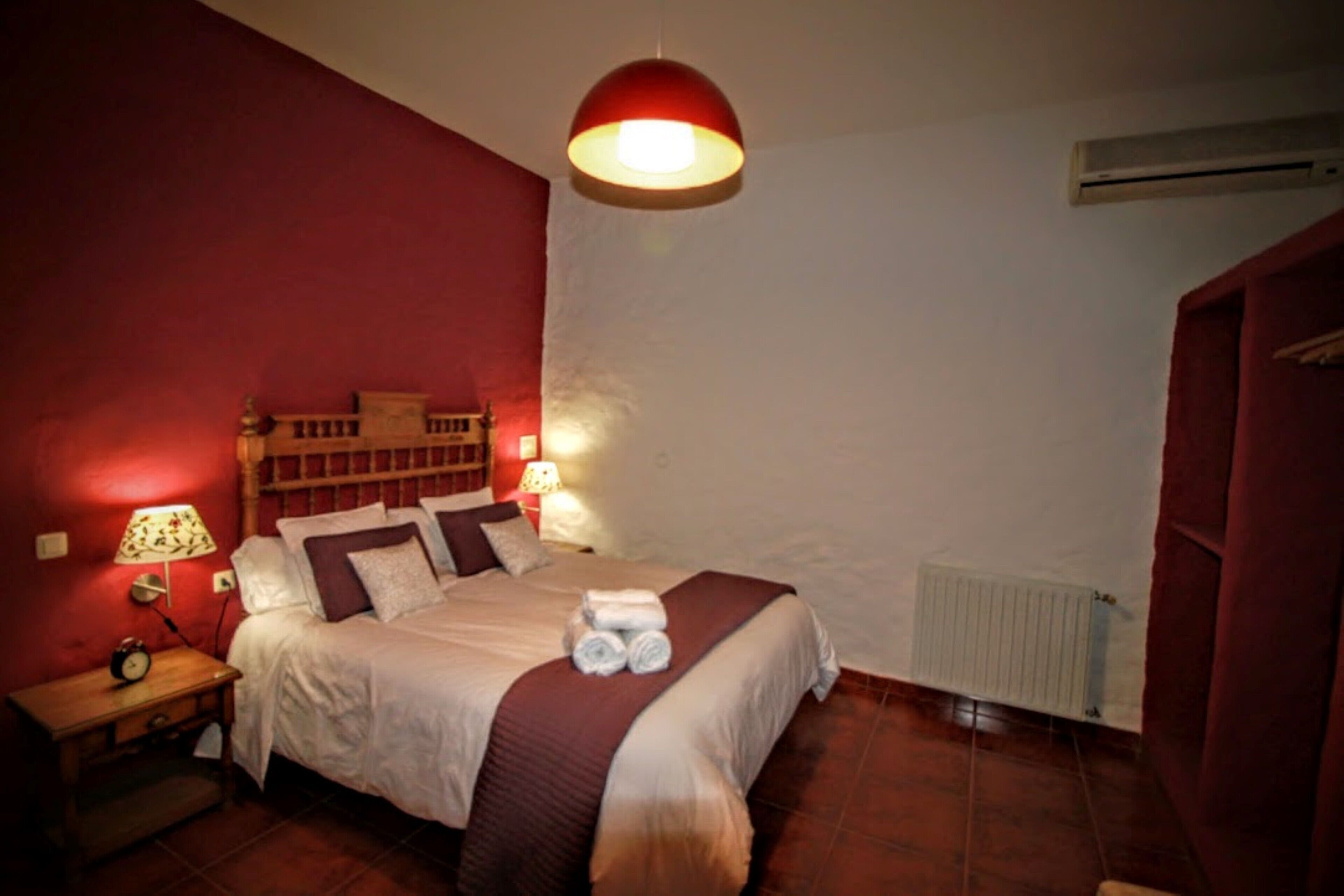 2 soverom, wi-fi (inkludert) og sengetøy