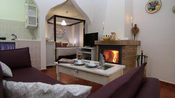Fernseher, Kamin