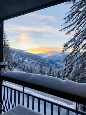 Property grounds - Joli appartement arc 1800, piscine, vue magnifique (Bourg-Saint-Maurice)