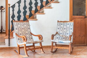 Interior - Holiday Home 'Son Maimo' with Private Pool, Private Terrace and Wi-Fi (Petra)