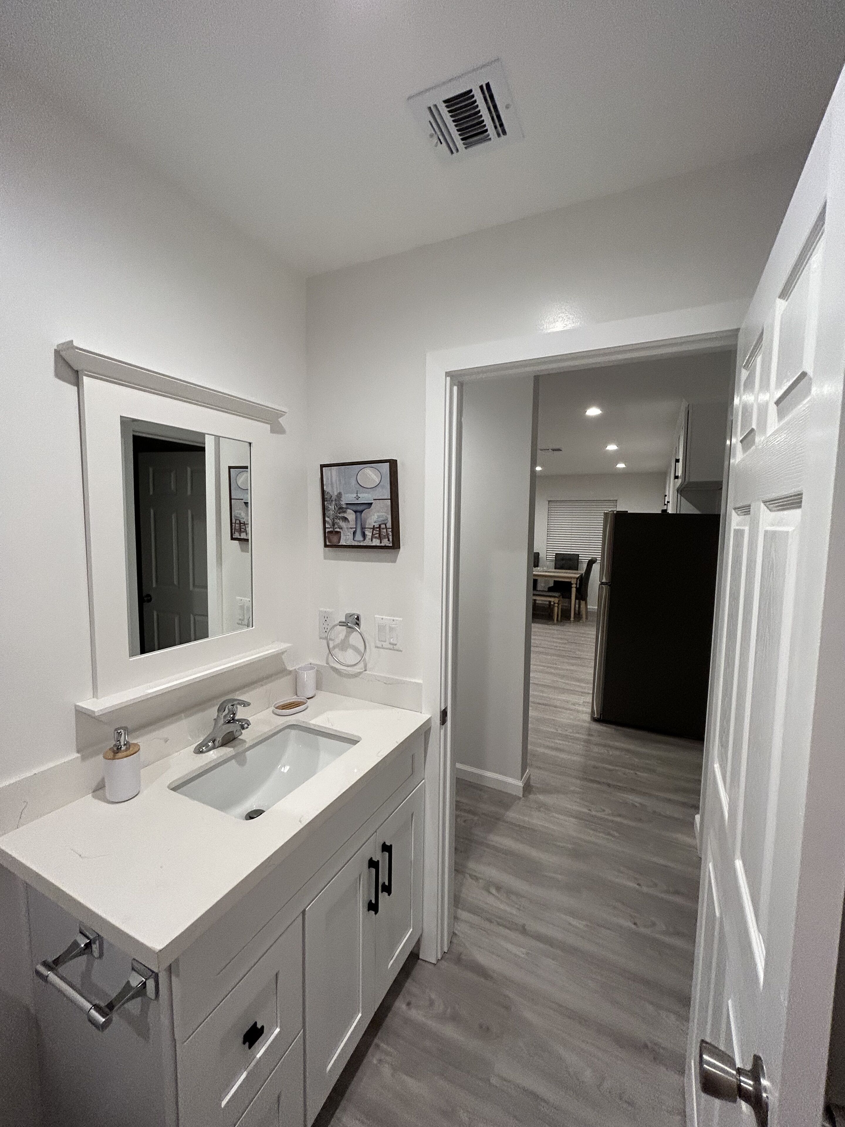 Elegant, luxury  and contemporary Family-sized vacation home