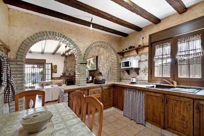 Holiday Home 'Montepinar' with Private Pool, Private Terrace and Wi-Fi