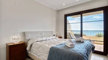 2 chambres, fer et planche Ă repasser, Wi-Fi gratuit, draps fournis