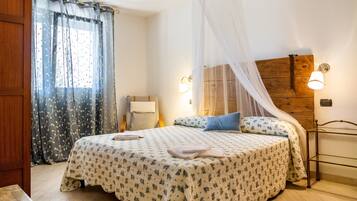 3 chambres, fer et planche Ă repasser, Wi-Fi gratuit, draps fournis