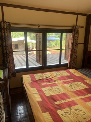 2 bedrooms, bed sheets