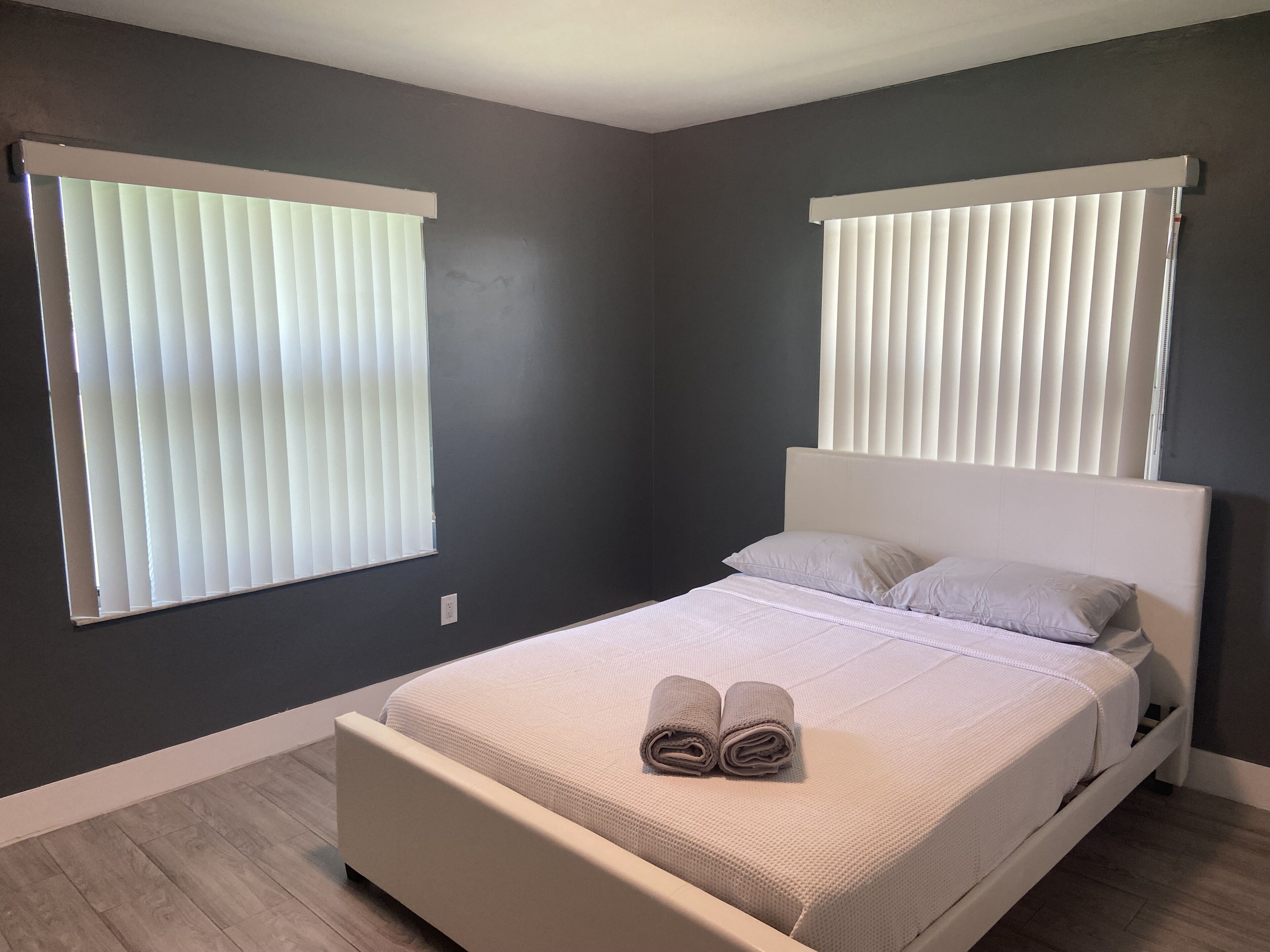 Spacious 2/1 with private gated parking