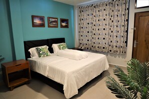 1 bedroom, WiFi, bed sheets