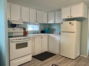 Four, plaque de cuisson