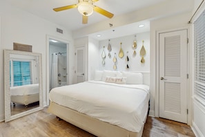 Bügeleisen/Bügelbrett, Internetzugang, Bettwäsche