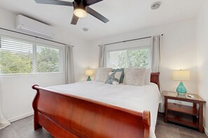 3 bedrooms, iron/ironing board, Internet, bed sheets