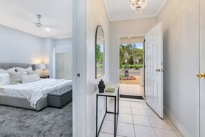 4 chambres, bureau, fer et planche à repasser, Wi-Fi gratuit