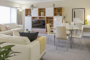 Smart TV, offices