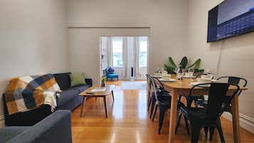 Apartemen Khas | Ruang makan