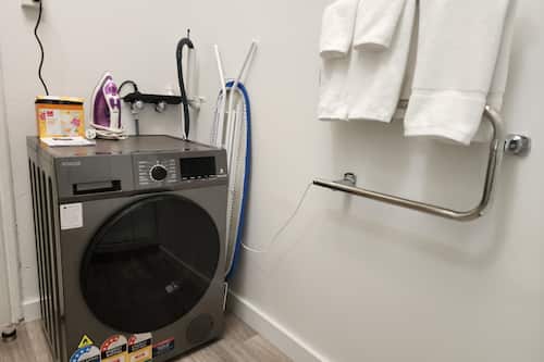Signature Apartment | Laundry