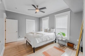 3 Schlafzimmer, Bügeleisen/Bügelbrett, WLAN, Bettwäsche