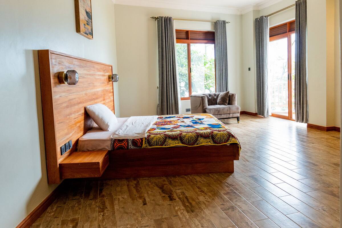 Executive Room | Premium bedding, down comforters, WiFi (free)