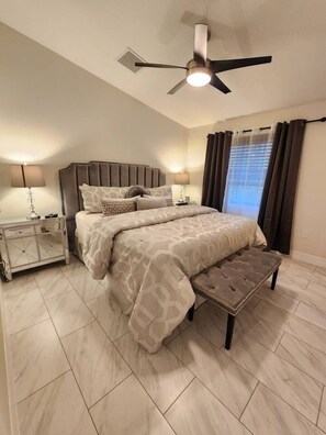 4 bedrooms, desk, iron/ironing board, travel cot