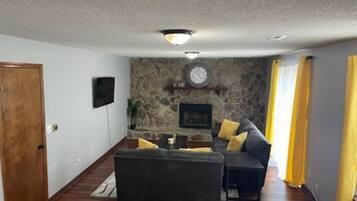 Televisor intel·ligent i llar de foc