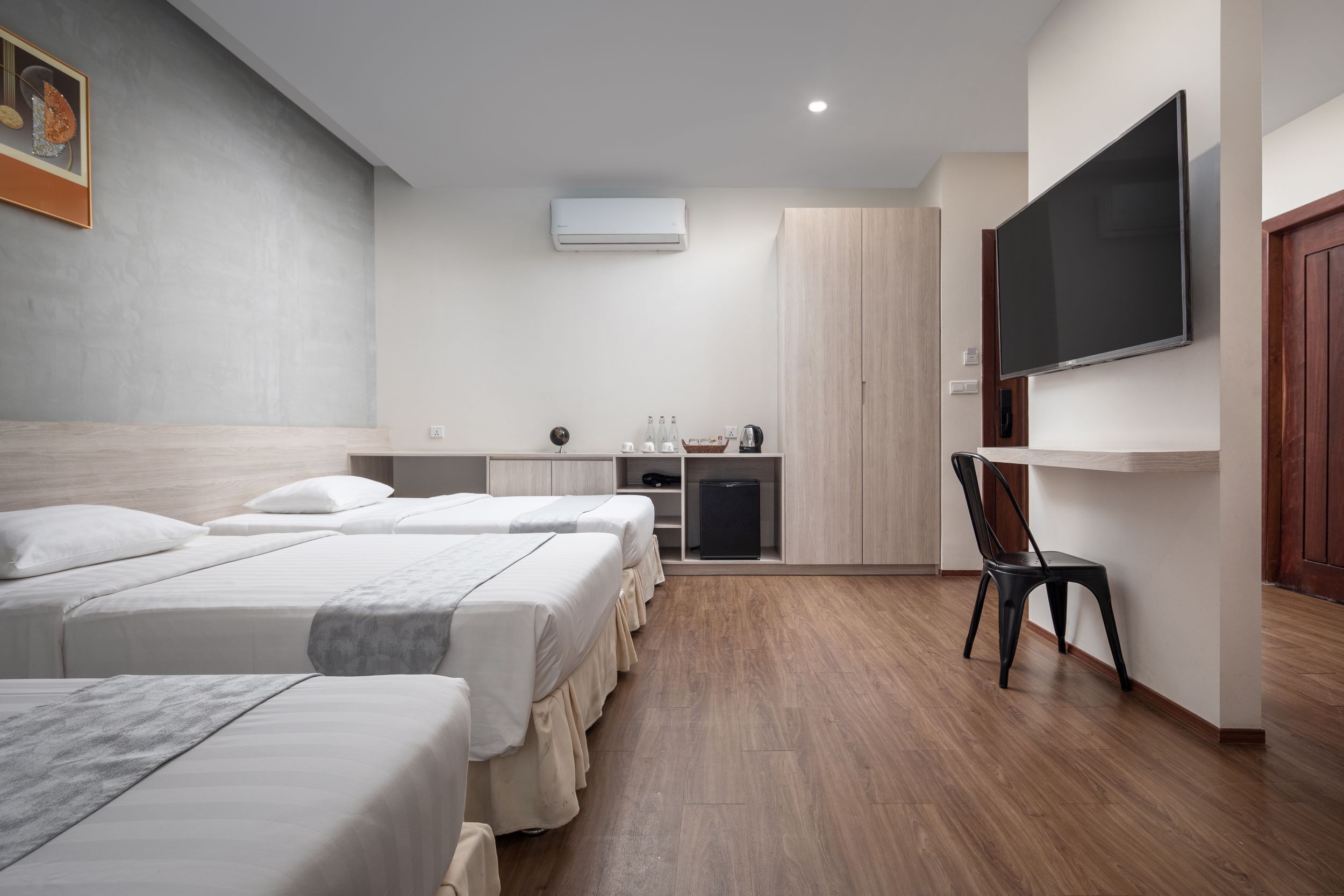Photo - Joli Hotel