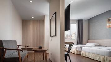 Suite estudio City | Caja fuerte, escritorio, wifi gratis y ropa de cama