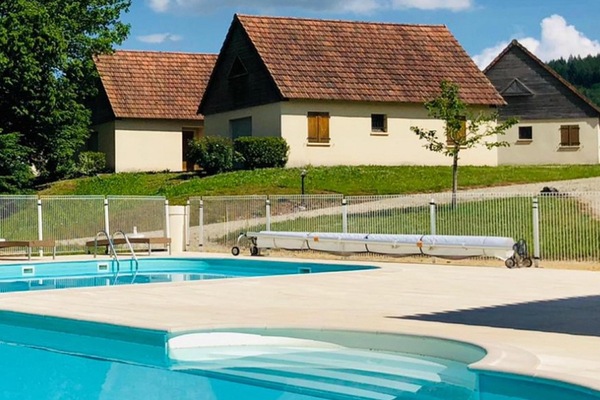 Holiday Home Swimming Pool
