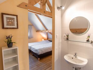 3 habitaciones y acceso a internet