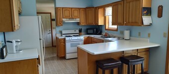 Yankton home close to the lake