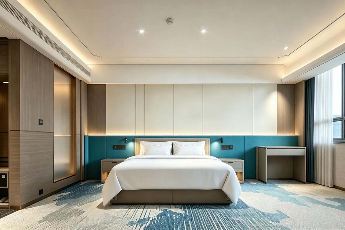 Quarto casal elite | Roupas de cama premium, cofres nos quartos, escrivaninha