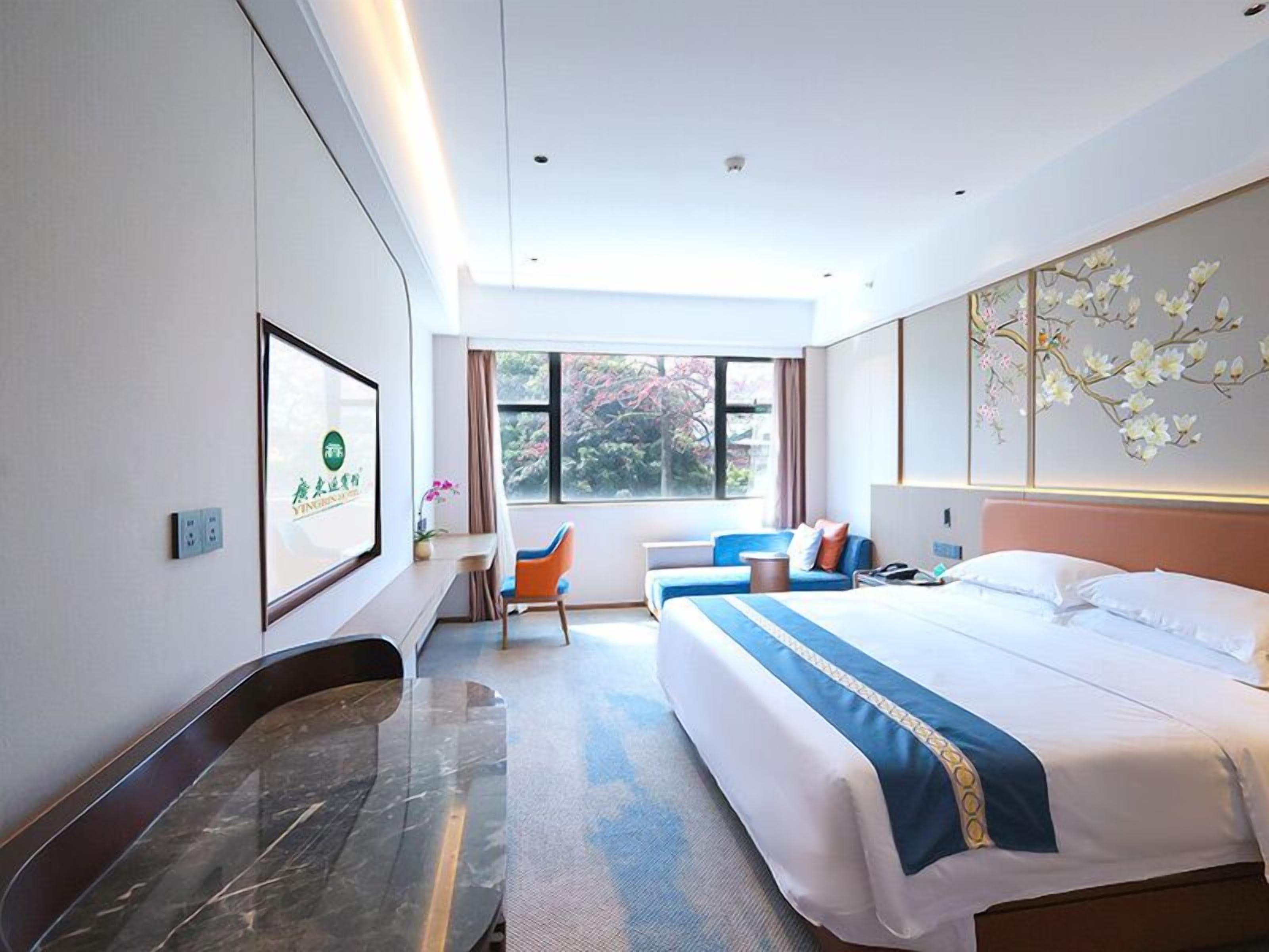 Design Double Room | Premium bedding, in-room safe, desk, blackout drapes