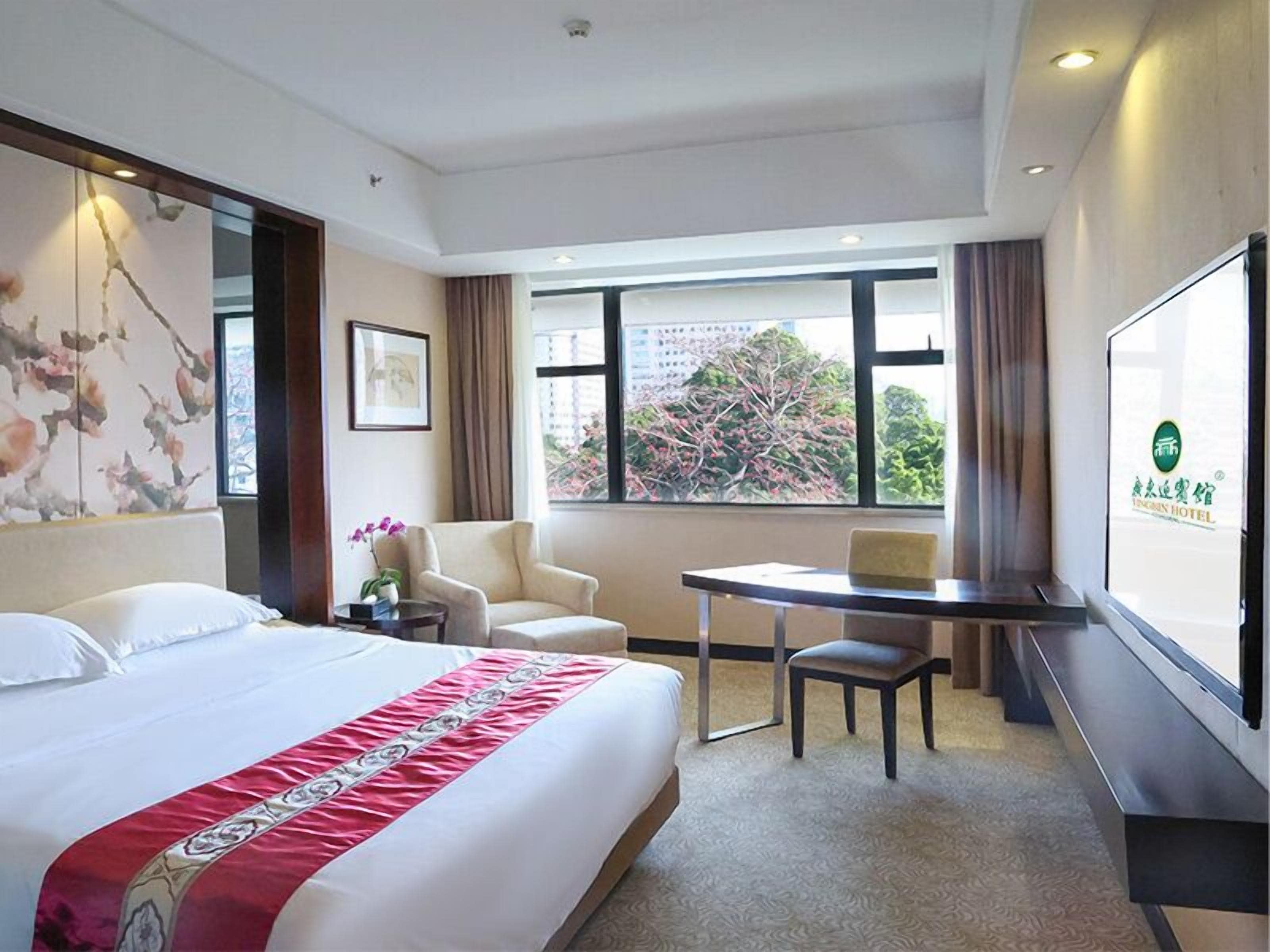 Elite Double Room | Premium bedding, in-room safe, desk, blackout drapes