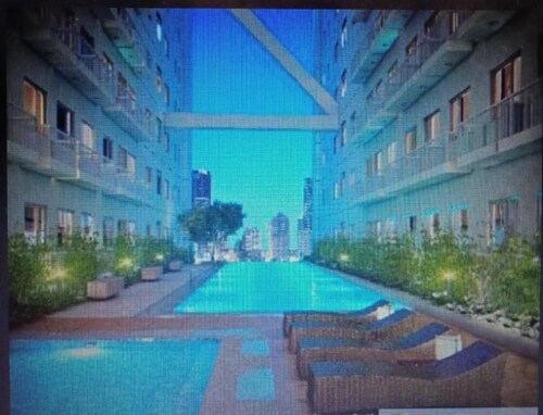 Green Residences  Taft