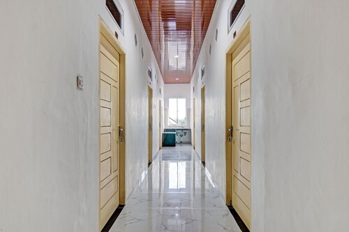 OYO 92081 Malora Homestay