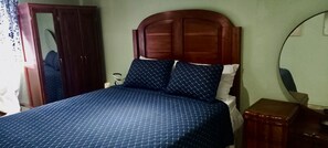 3 chambres, fer et planche Ă repasser, Wi-Fi gratuit, draps fournis