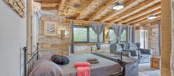 Rustic Home Izabel
