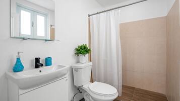 Apartment | Bathroom